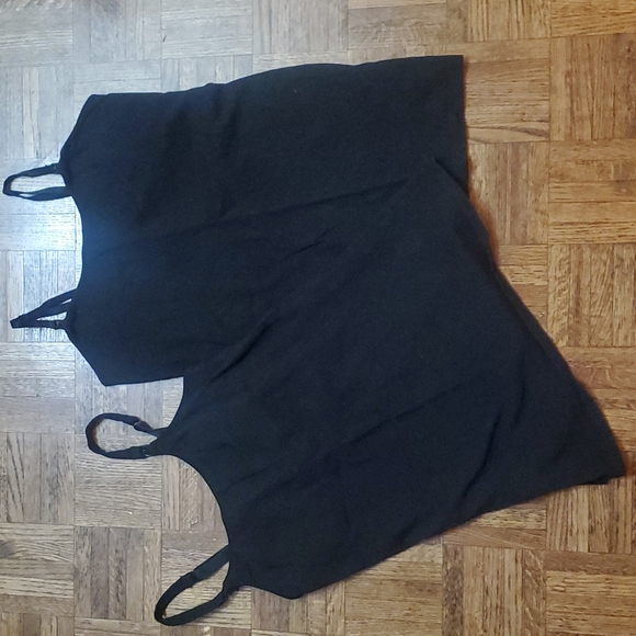 2 Maternity Tank Top Bundle Sz Small - Picture 1 of 3